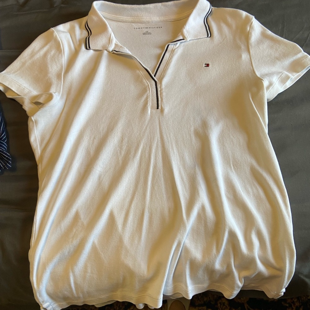 4- V Neck collared tops